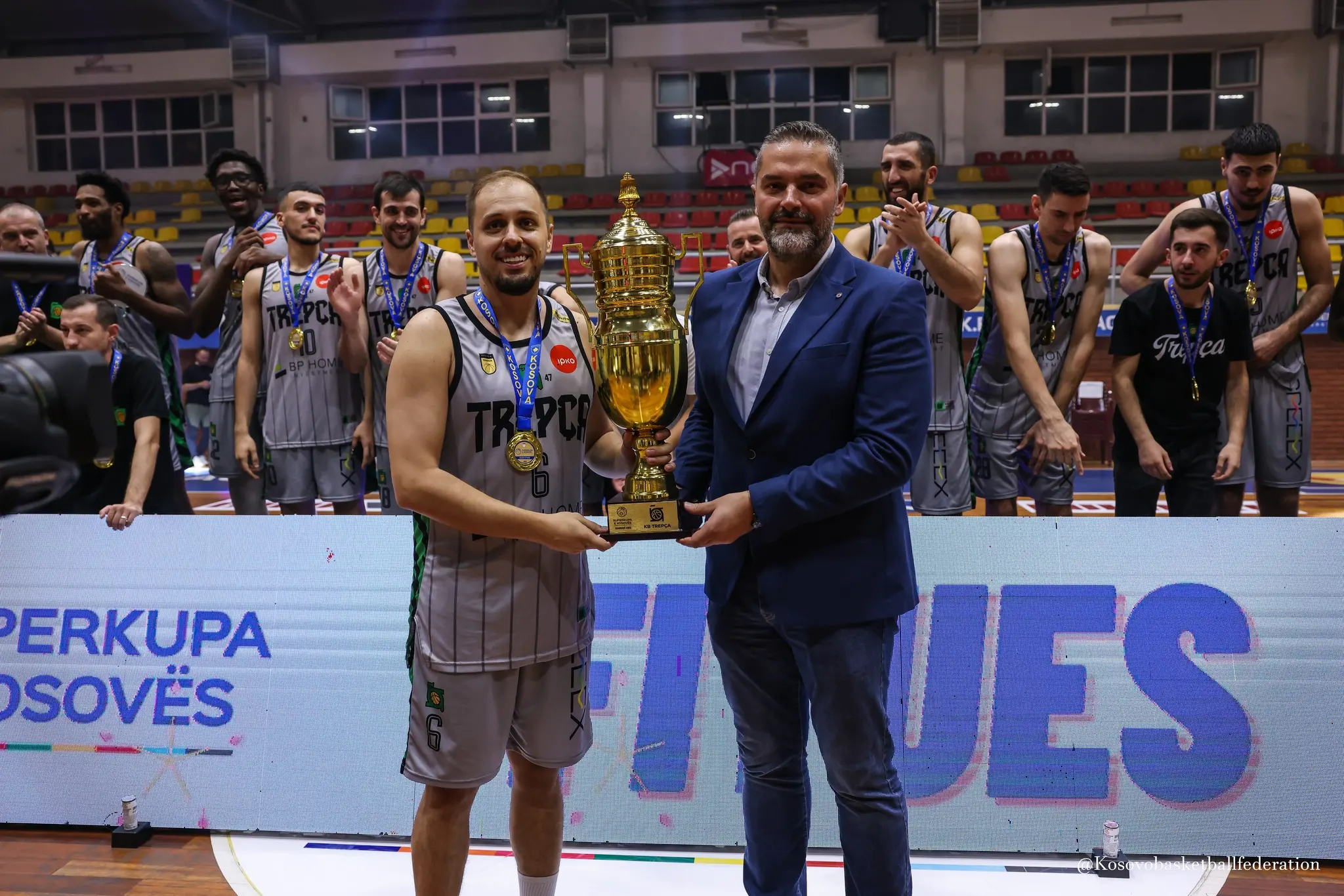 Pamje nga ndeshja finale Peja - Trepça (Finalja-Superkupa)